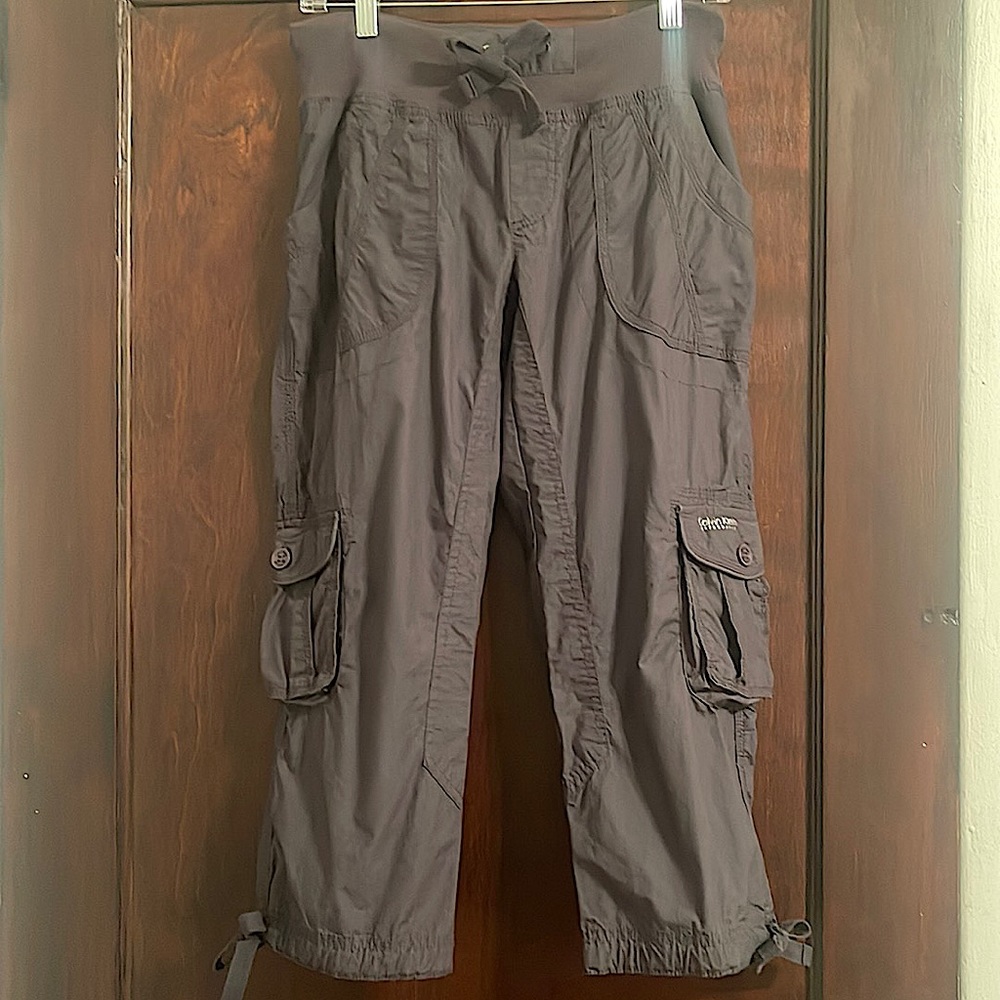 Calvin Klein Performance, Quick Dry, XS Cargo Capris, Dark Grey, Blue Undertone